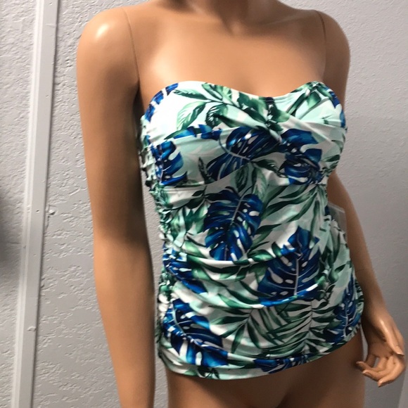 Tommy Bahama Other - New With Tags Tommy Bahama Bathing Suit top S XS.
